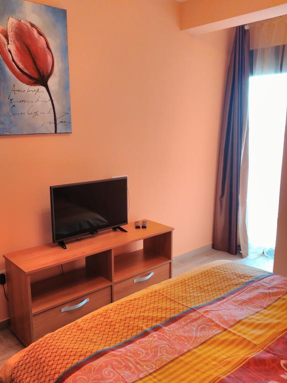 Apartment Sea Space Dobra Voda Esterno foto